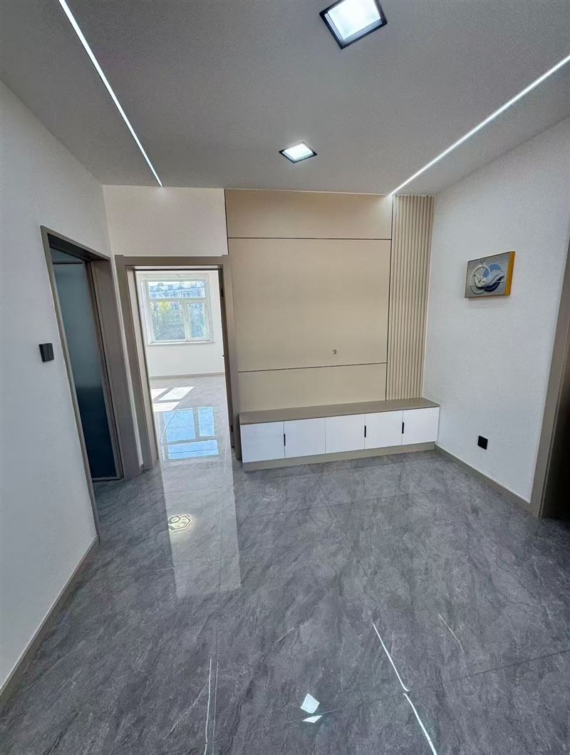 北岸49號(hào)樓賣四樓