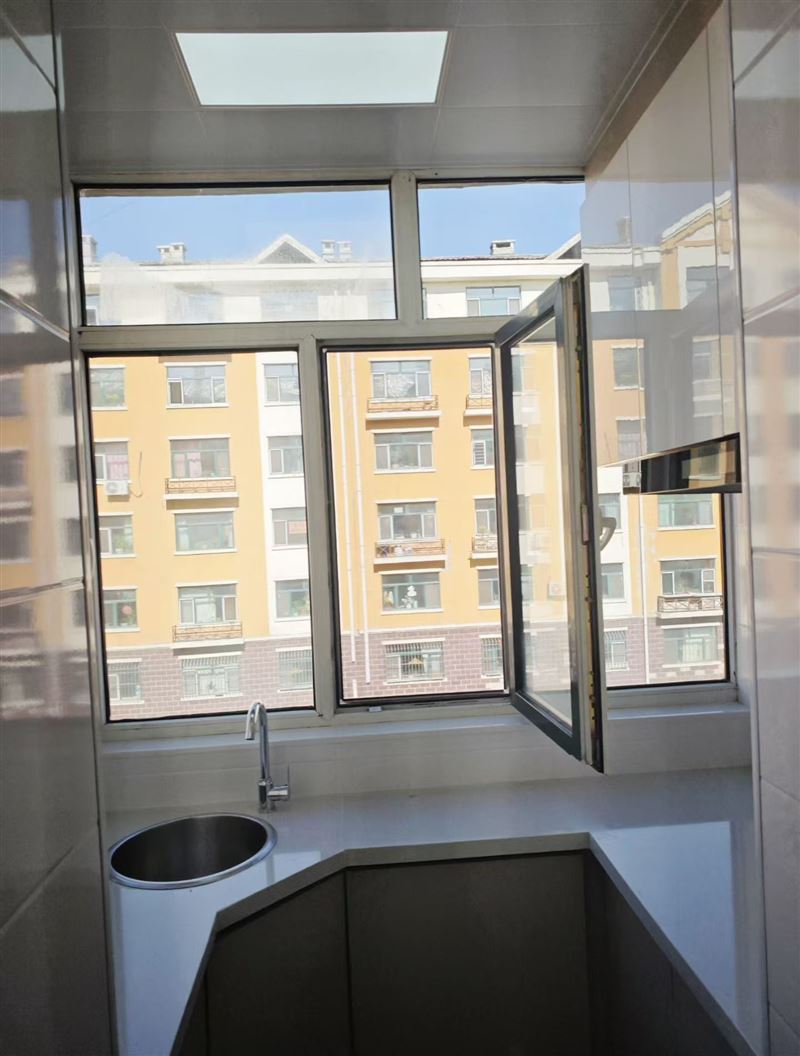 北岸53號(hào)樓2單元301