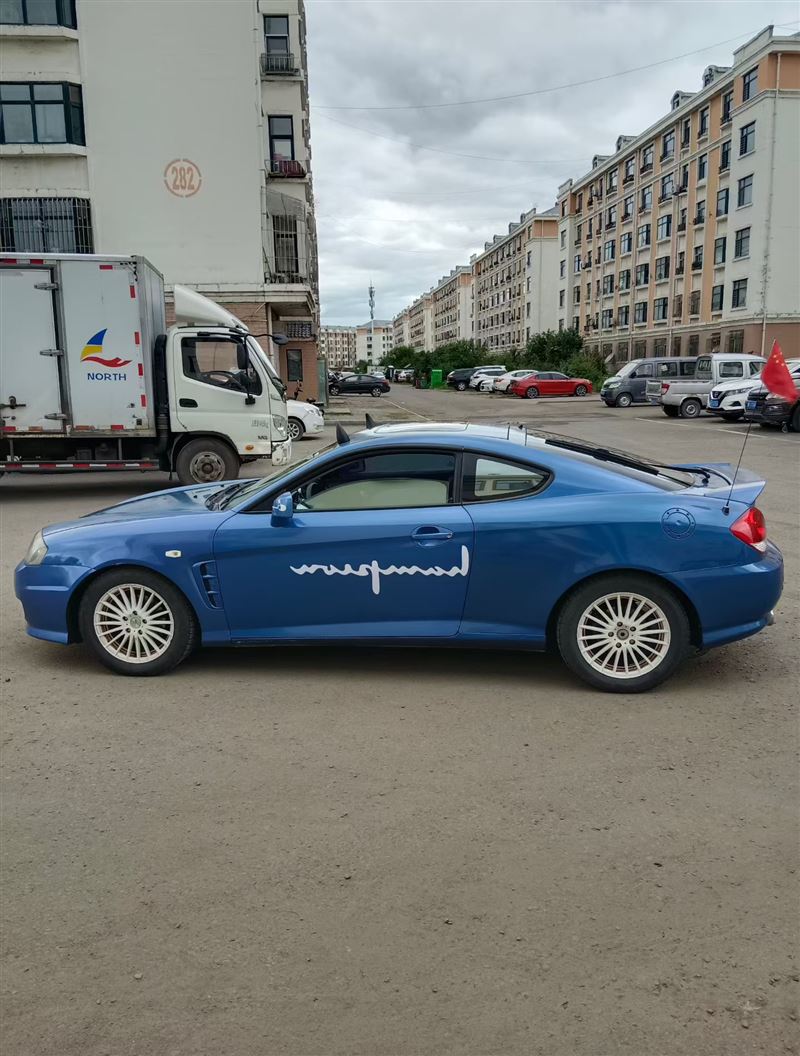 06年現(xiàn)代酷派自動(dòng)擋高配原值30萬(wàn)