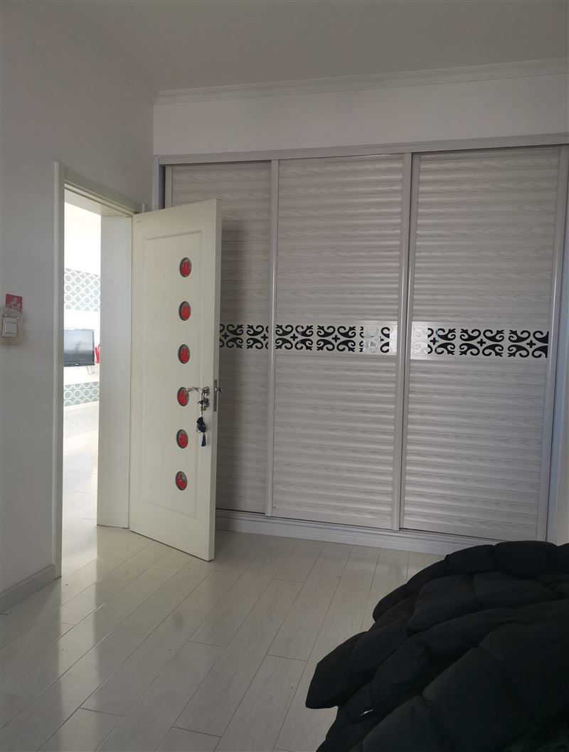 賣樓運(yùn)管公寓6樓107平